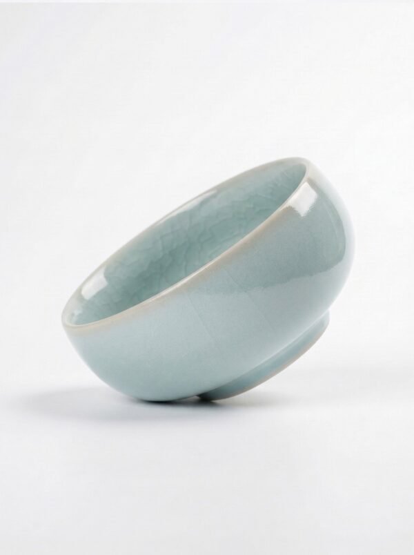 mina-heritage-pale-moon-tea-vessel-02-1.jpg Pale Moon Tea Vessel Ru Ware